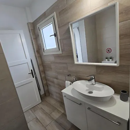 Seaside Escape Apartament *