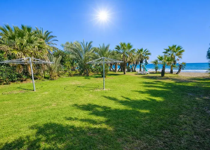 Seaside Escape * Larnaca