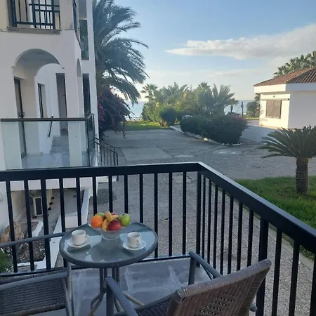 Seaside Escape Λάρνακα