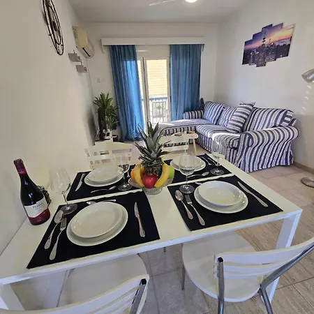 Apartamento Seaside Escape *