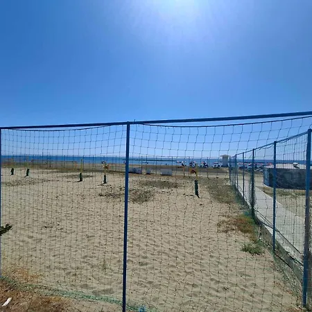 Seaside Escape *